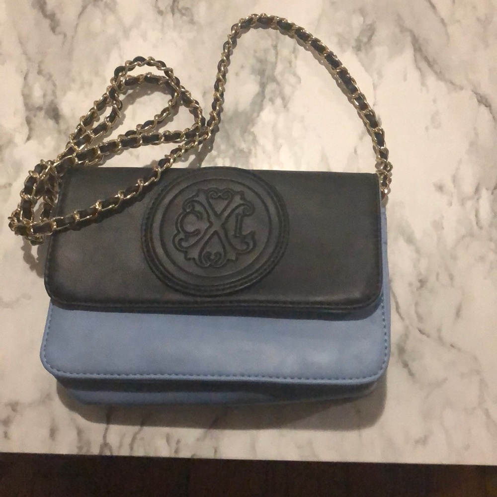 Crossbody bag